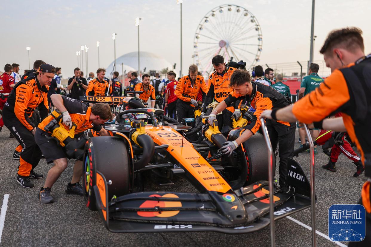 阿斯顿马丁鏖战威廉姆斯,皮亚斯特里统治全场 阿斯顿马丁鏖战威廉姆斯,皮亚斯特里统治全场