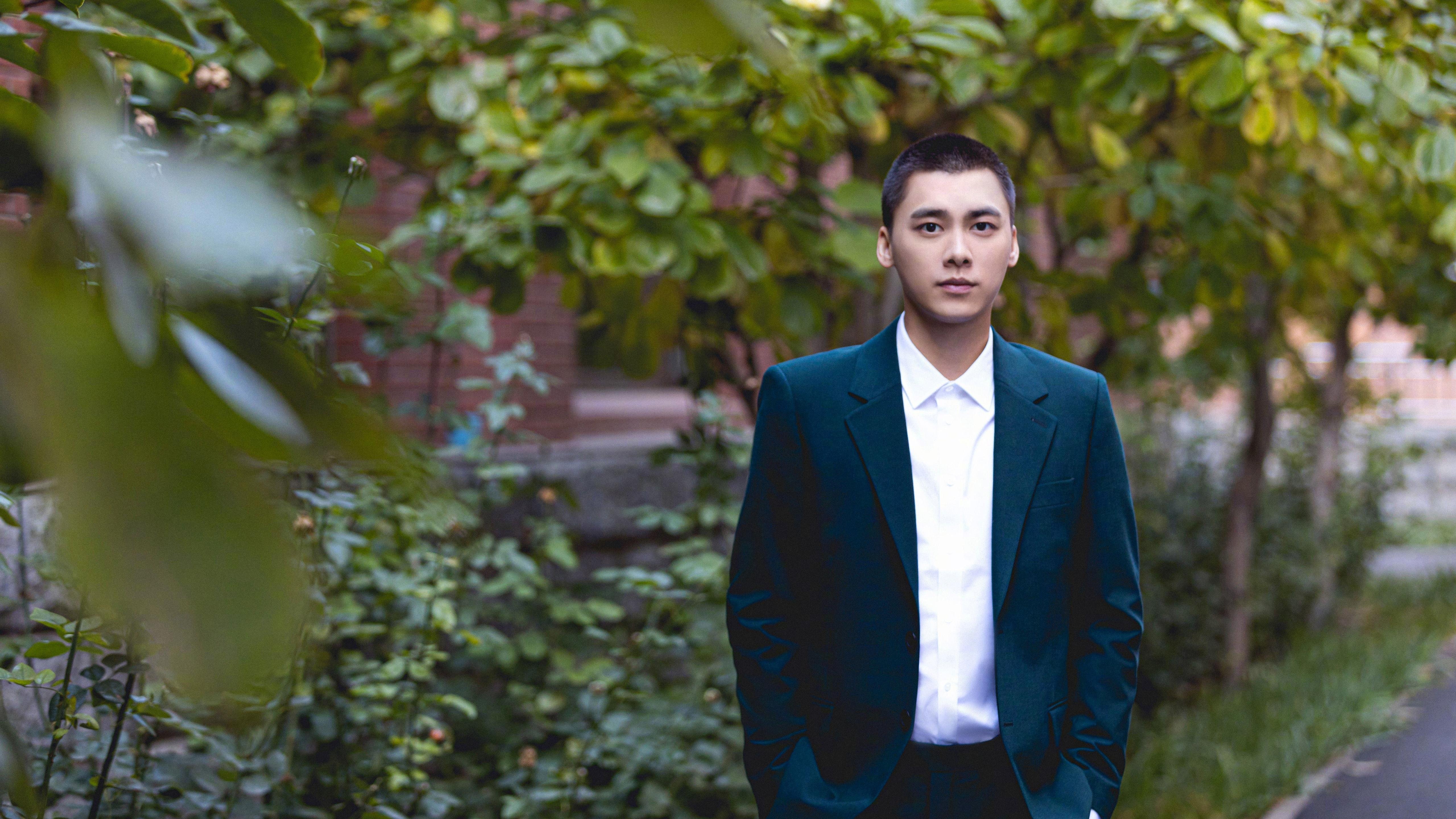 欧冠半决赛之夜,莱奥压制级发挥,米兰之星闪耀欧洲