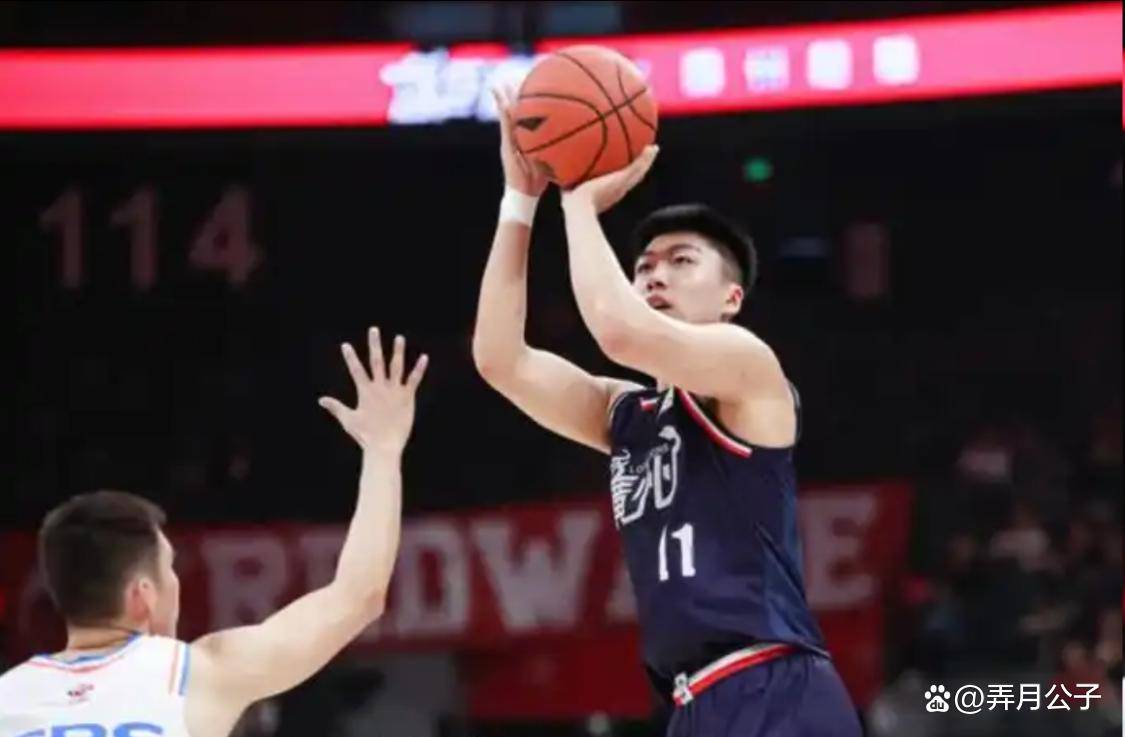 深圳队逆转广州队，保罗刷新纪录